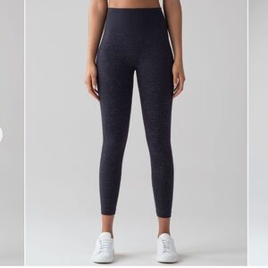 Lululemon Free to Flow 7/8 tight